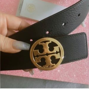 Tory Burch belt size small